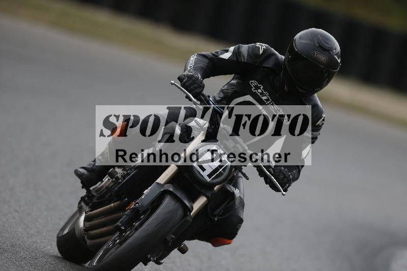 /37 09.08.2026  Pluess Motosport ADR/Einsteiger/21